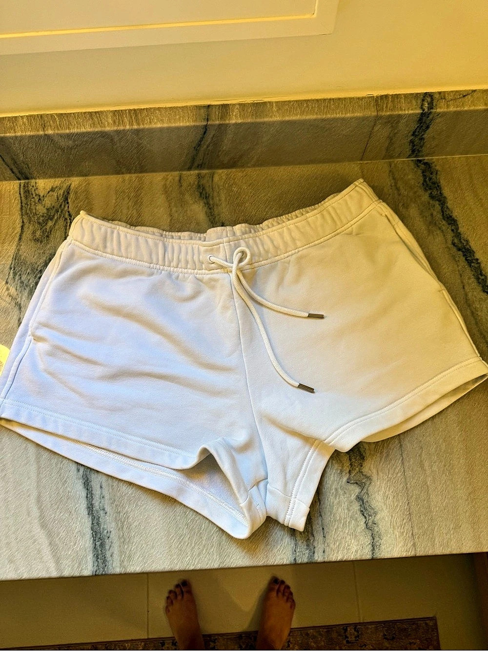 Athleta Heavyweight Terry Mid Rise 3" Sportie Short Athletic Shorts White XL